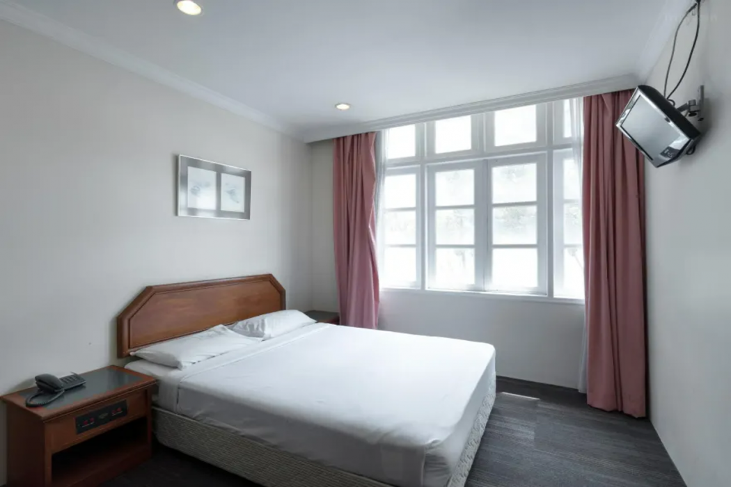 Penta Hotel 23/55