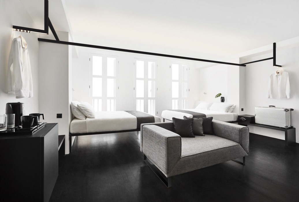 Hotel Mono 34/54