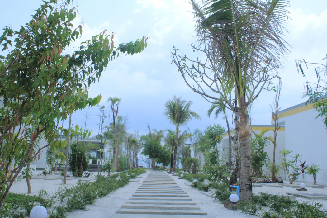 Long Set Resort 31/100