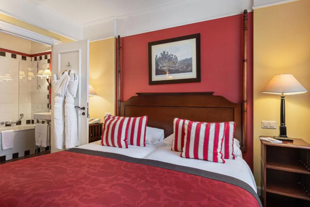 Kipling Hotel 10/56