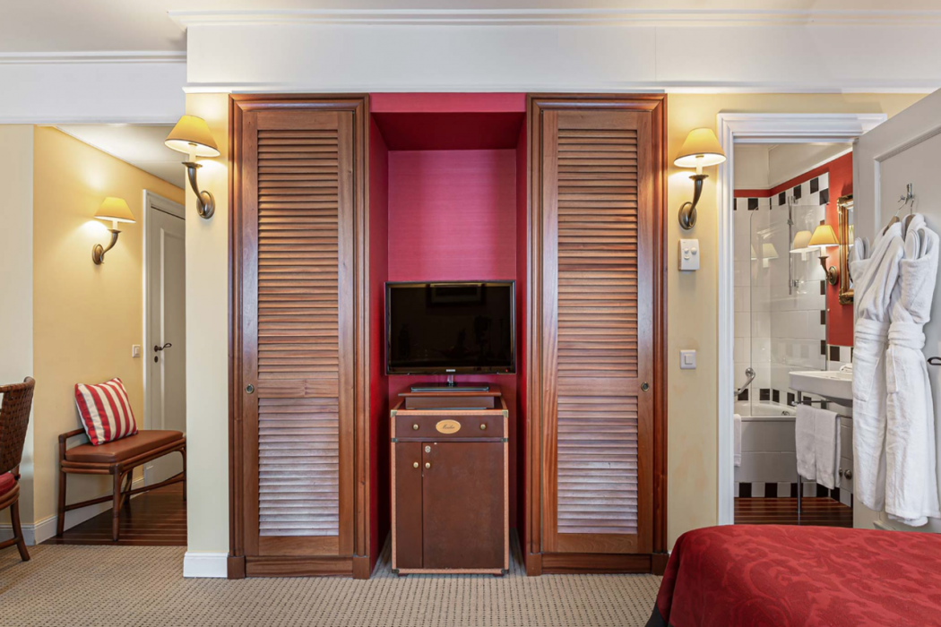 Kipling Hotel 27/56