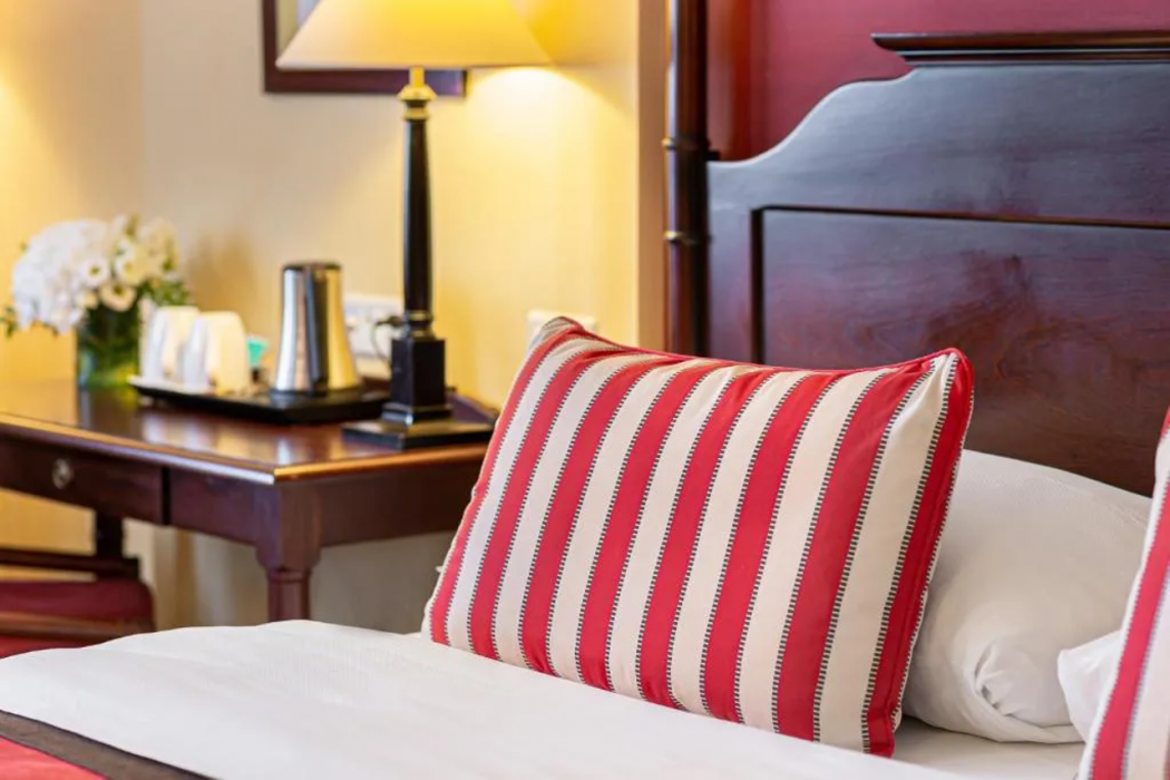 Kipling Hotel 14/56