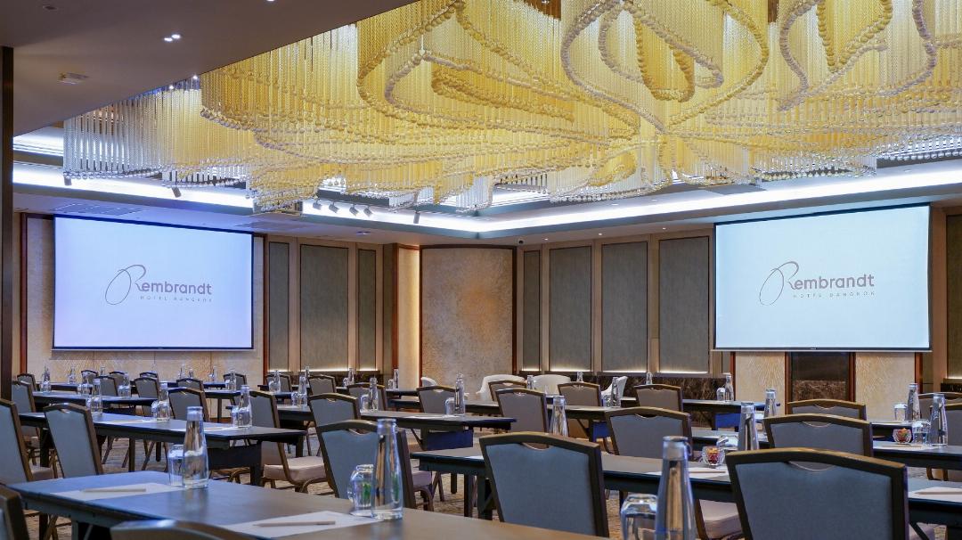 Rembrandt Hotel Bangkok (Sukhumvit Soi 18) 11/84