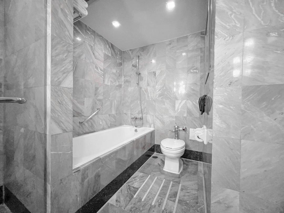 FAMILY SUITE (4 PAX)