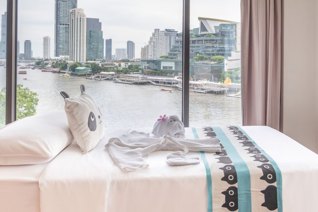Royal Orchid Sheraton Riverside Hotel Bangkok 12/33