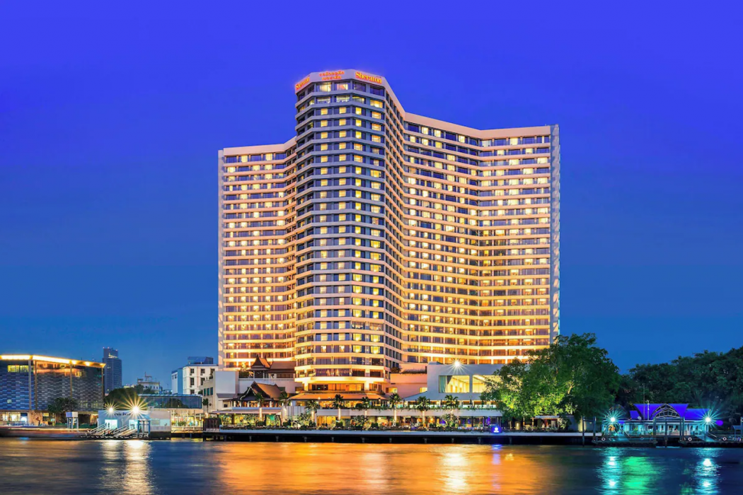 Royal Orchid Sheraton Riverside Hotel Bangkok 1/33