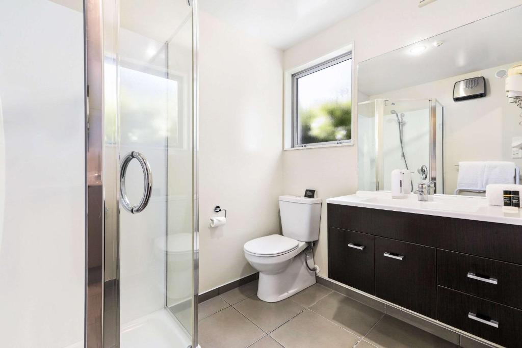Quality Suites Amore Christchurch 3/8