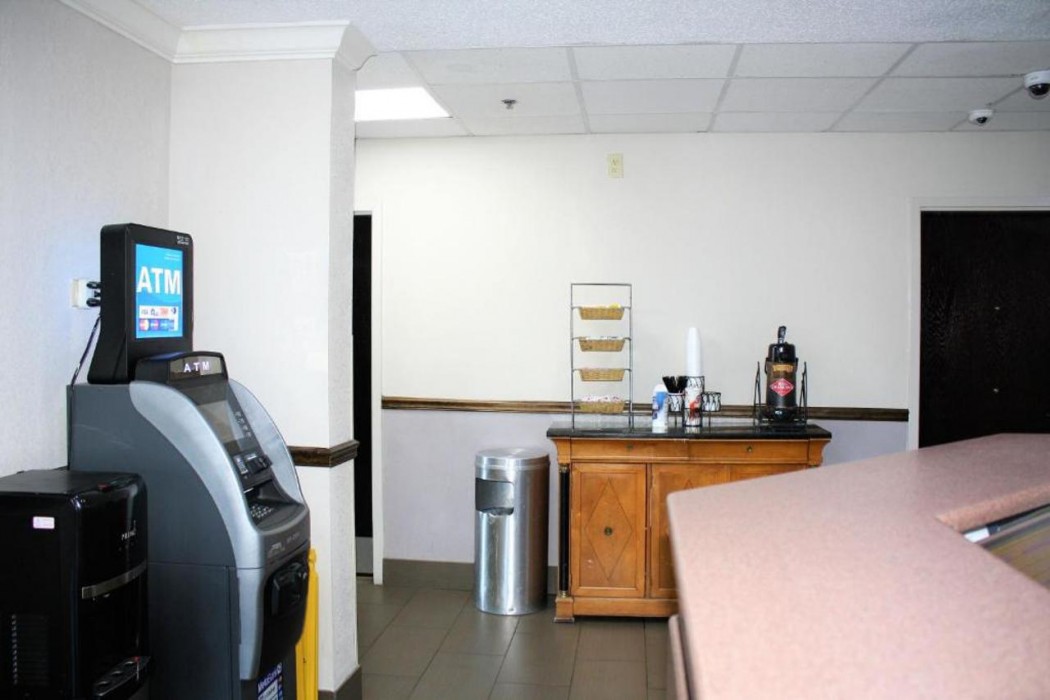 Microtel Inn and Suites by Wyndham Atlanta Airport 4/25