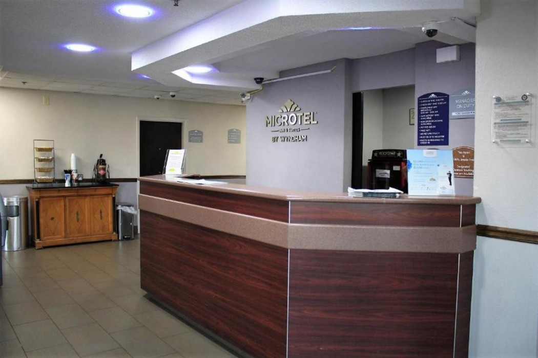 Microtel Inn and Suites by Wyndham Atlanta Airport 5/25