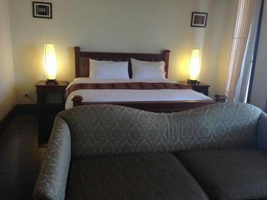 Athena Hotel 37/77