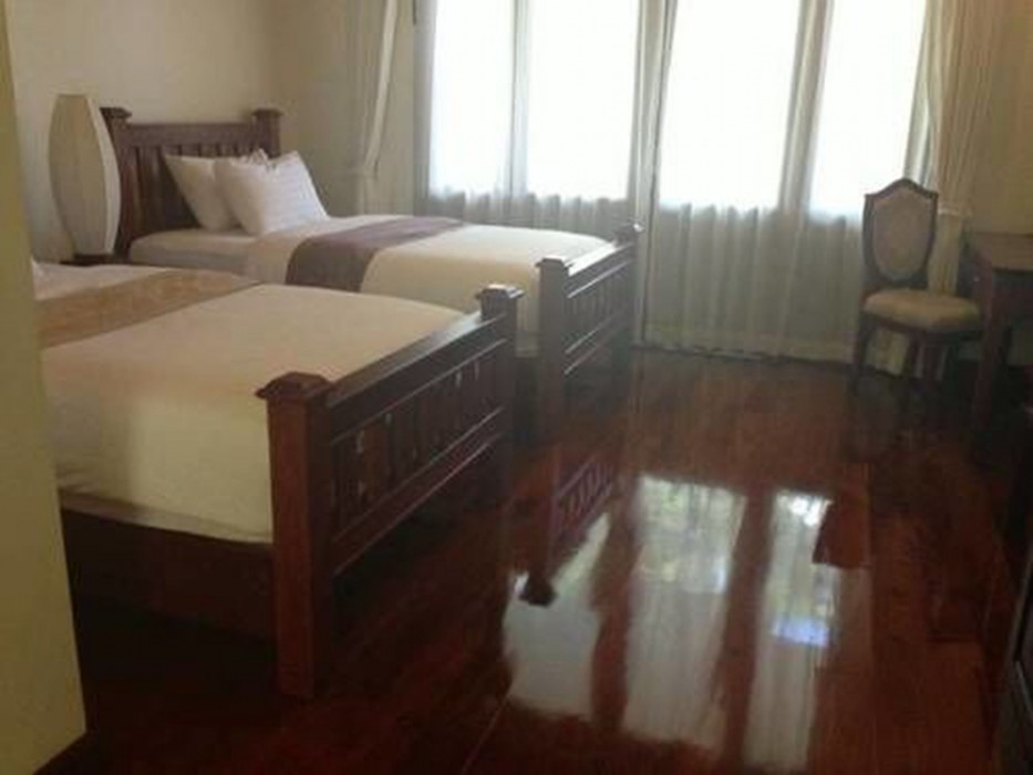 Athena Hotel 46/77