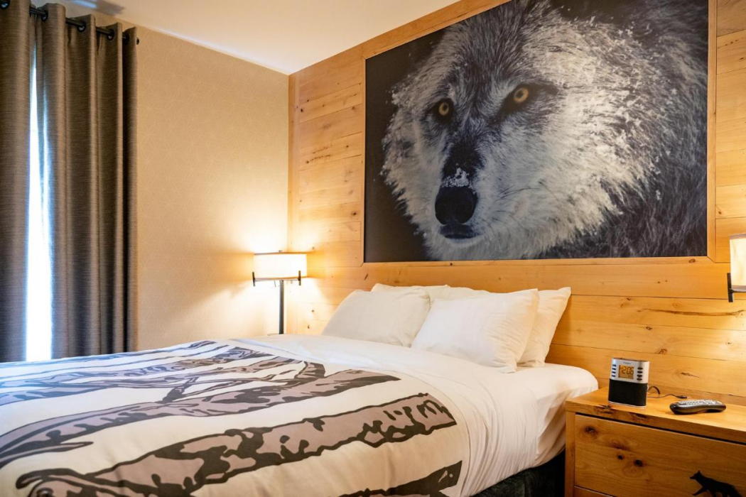 Banff Rocky Mountain Resort 15/63