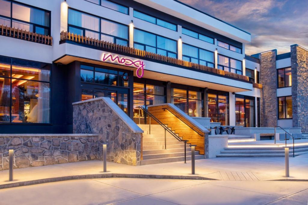 Moxy Banff 1/17