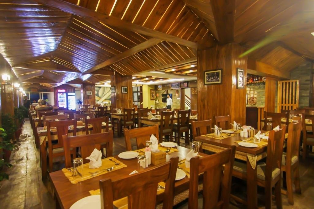 Kuti Resort And Spa 30/65