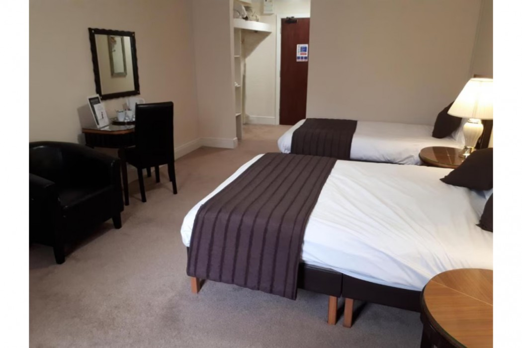 Britannia Aberdeen Hotel 12/50