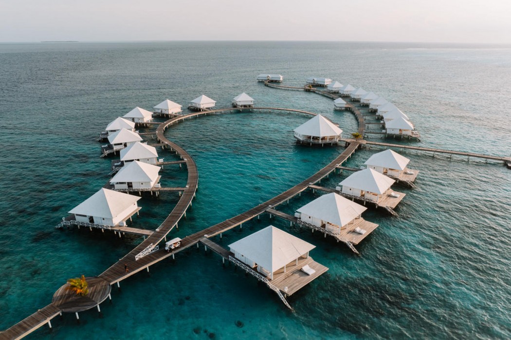 Diamonds Thudufushi Beach & Water Villas 3/44