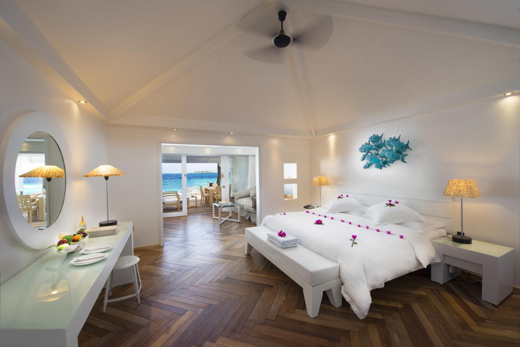 Diamonds Thudufushi Beach & Water Villas 6/44