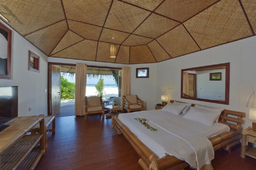 Thulhagiri Island Resort 16/58