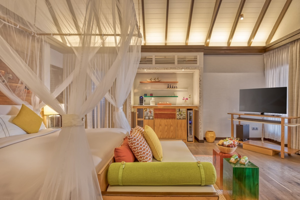 Ozen Life Maadhoo Resort 8/63
