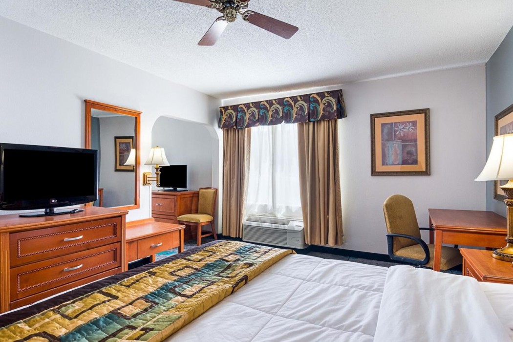 Quality Inn & Suites Chattanooga West near Lookout Mountain 16/33