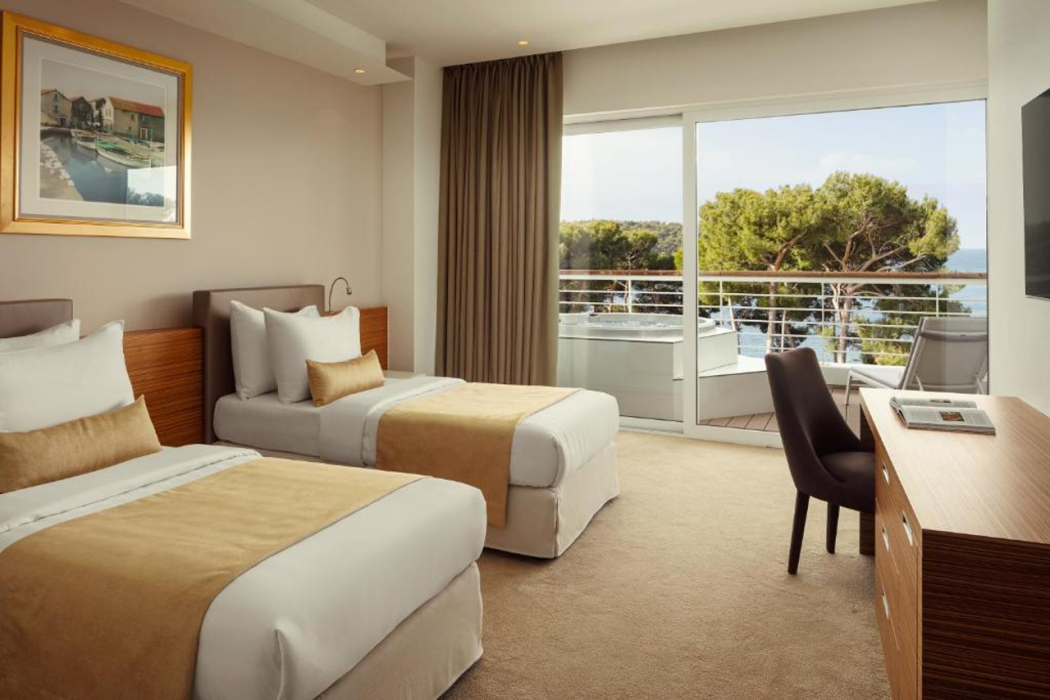 Hotel Bellevue 15/60
