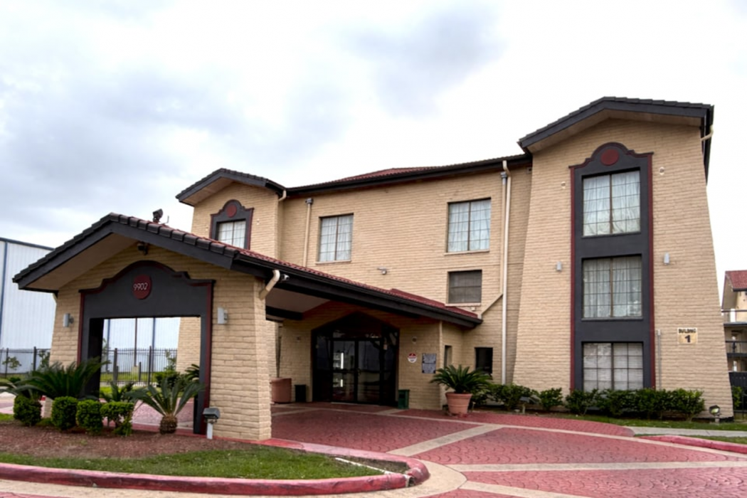 休斯敦霍比机场留下快捷套房酒店(South Houston Inn & Suites Hobby Airport I 45) 图片1