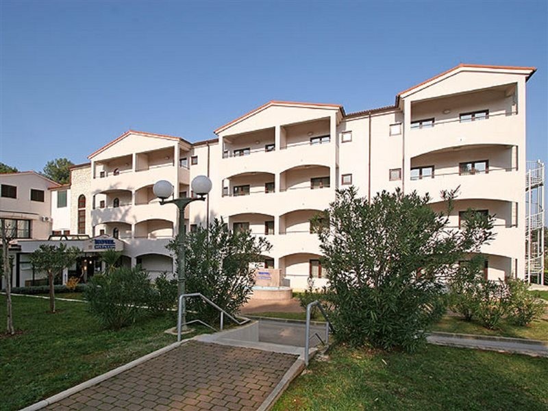 Flores Hotel 19/57