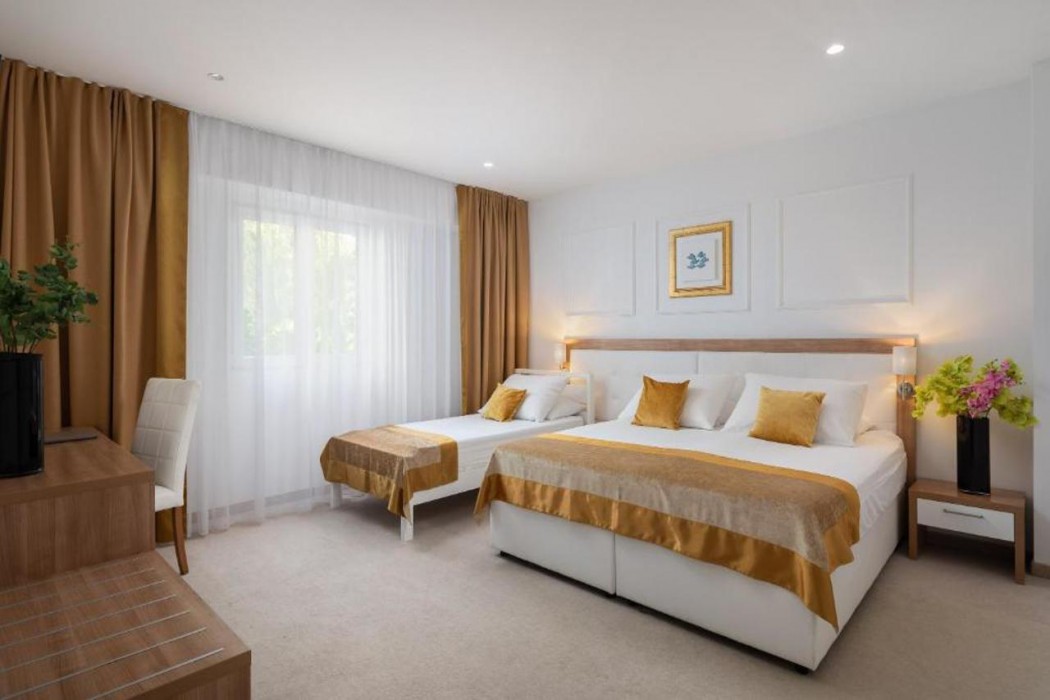 Hotel Corner 14/58