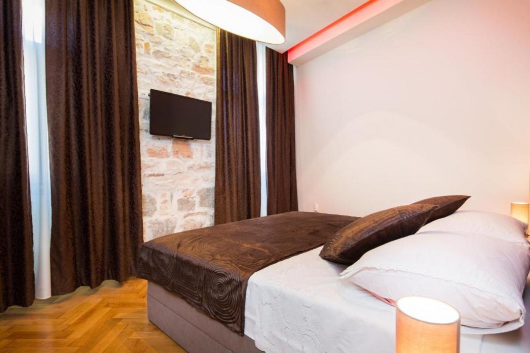 Riva Luxury Rooms 9/79