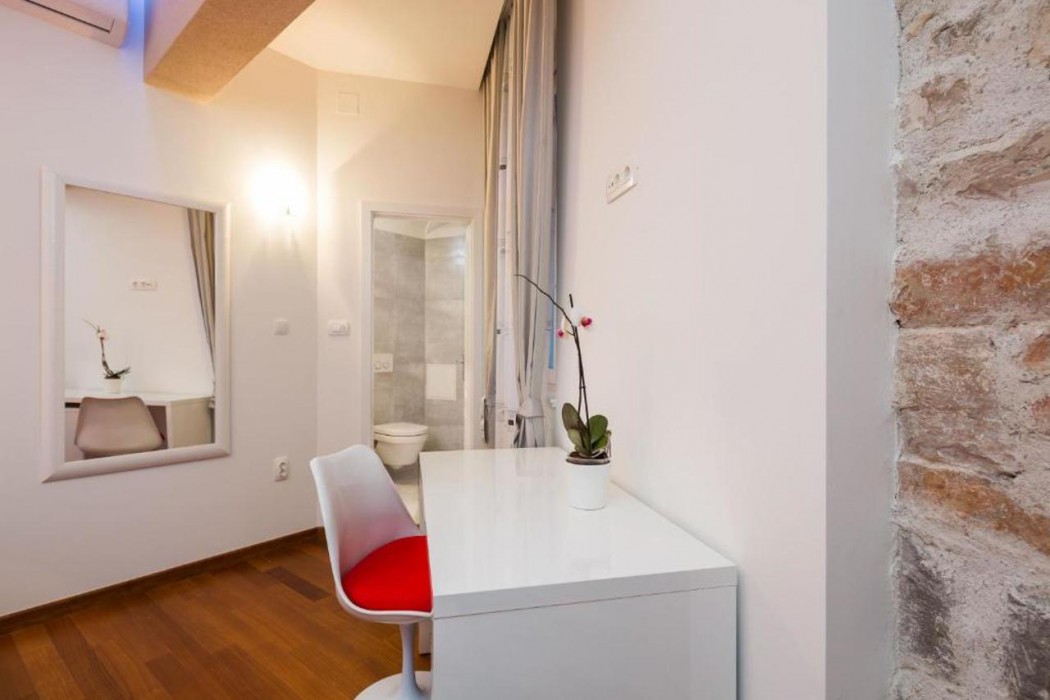 Riva Luxury Rooms 6/79