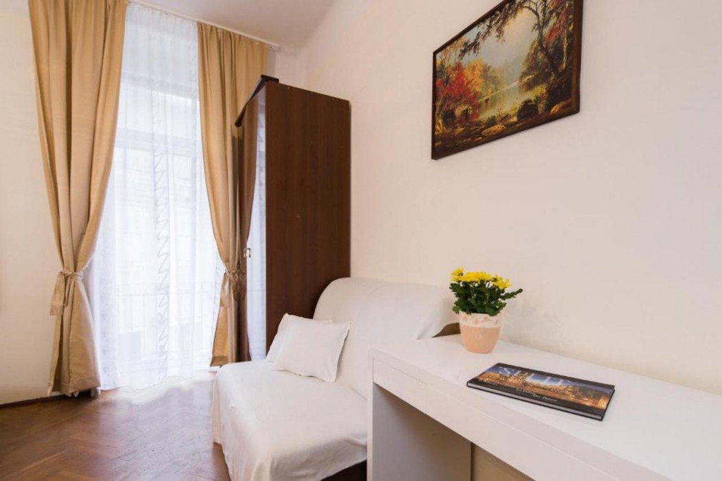 Riva Luxury Rooms 18/79
