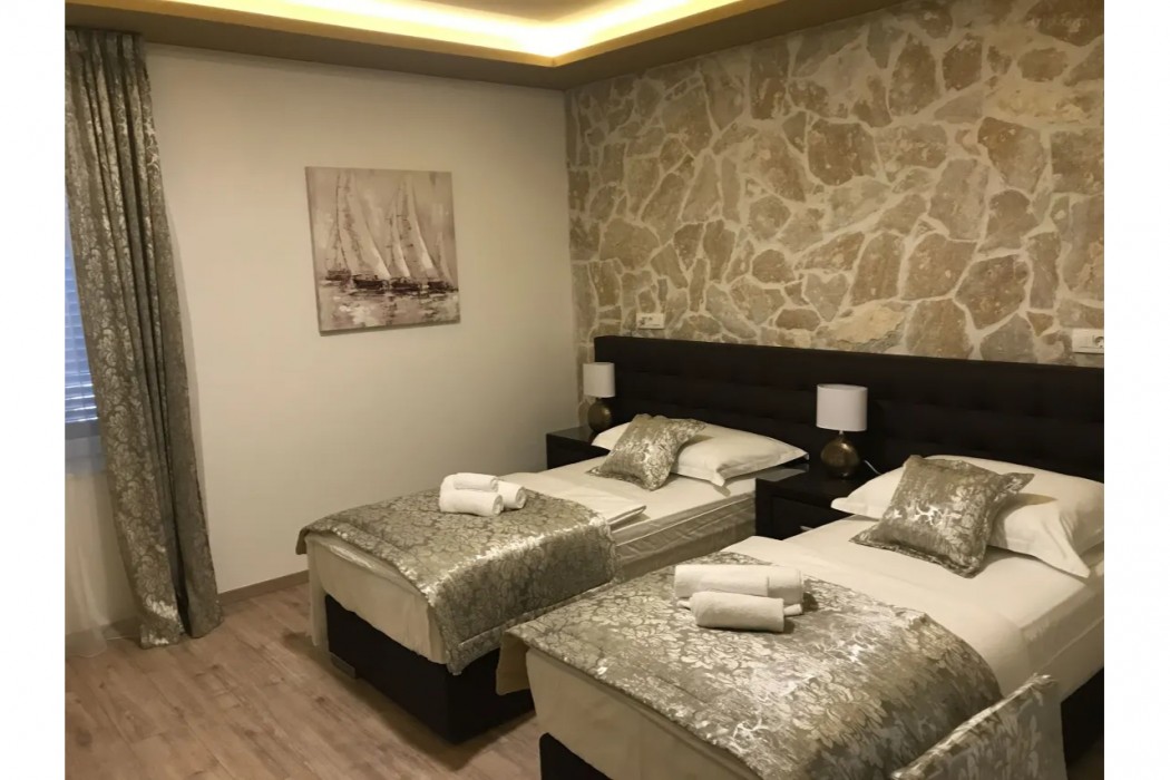 Luxury Rooms Floramye - Adults Only 9/80
