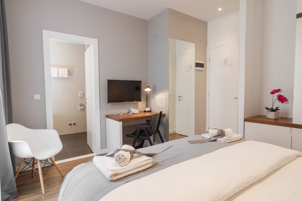 Prima Luxury Rooms 14/71