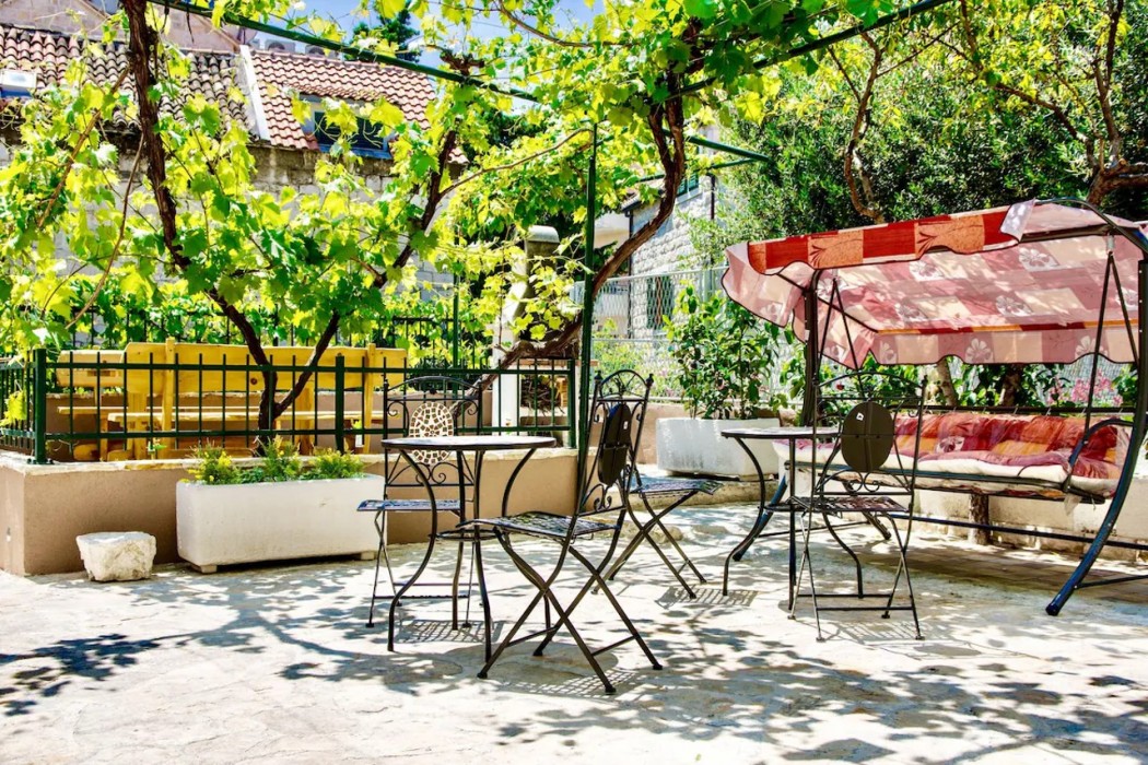 Luxury Villa Minerva Gardens 40/80