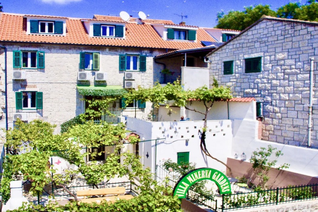 Luxury Villa Minerva Gardens 3/80