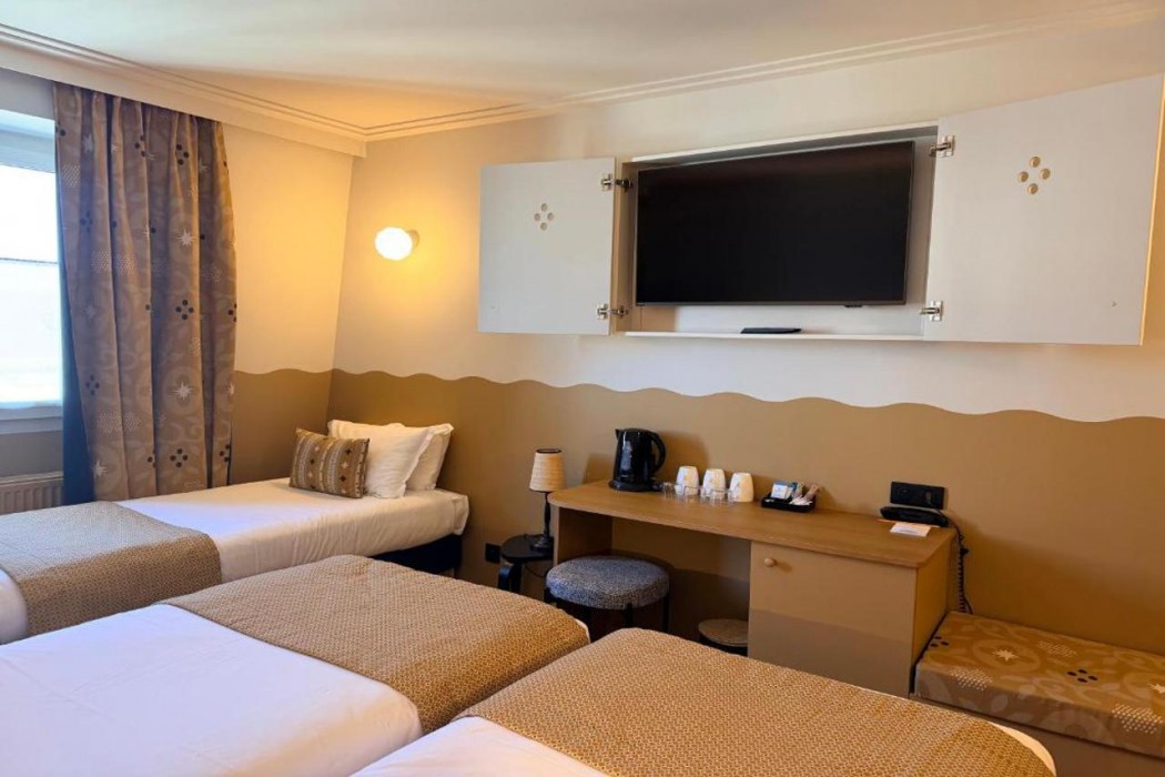 Hotel Berne Opera 24/50