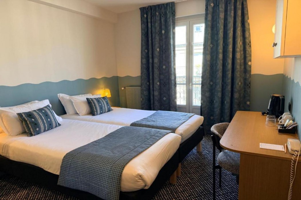 Hotel Berne Opera 12/50