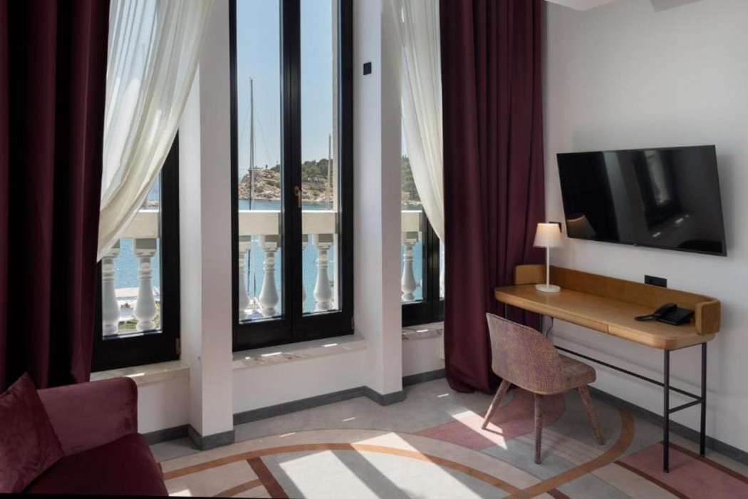 Heritage Hotel Porin 12/80