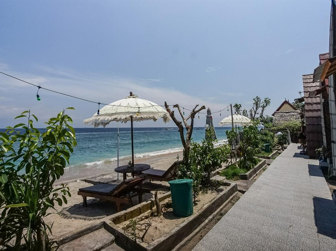 Road Beach Villa 10/53