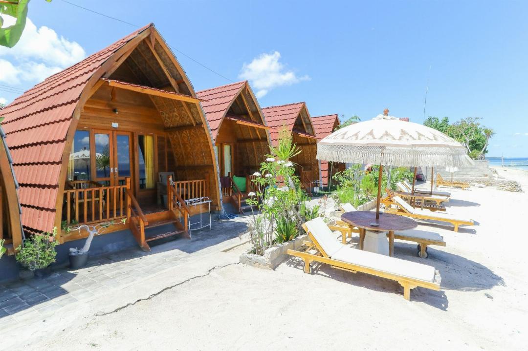 Road Beach Villa 22/53