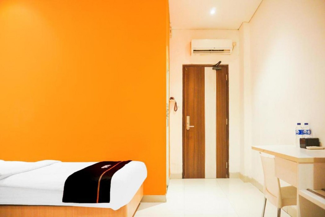 Townhouse Oak Palembang near Palembang Golf Club formerly KR Hotel 12/28