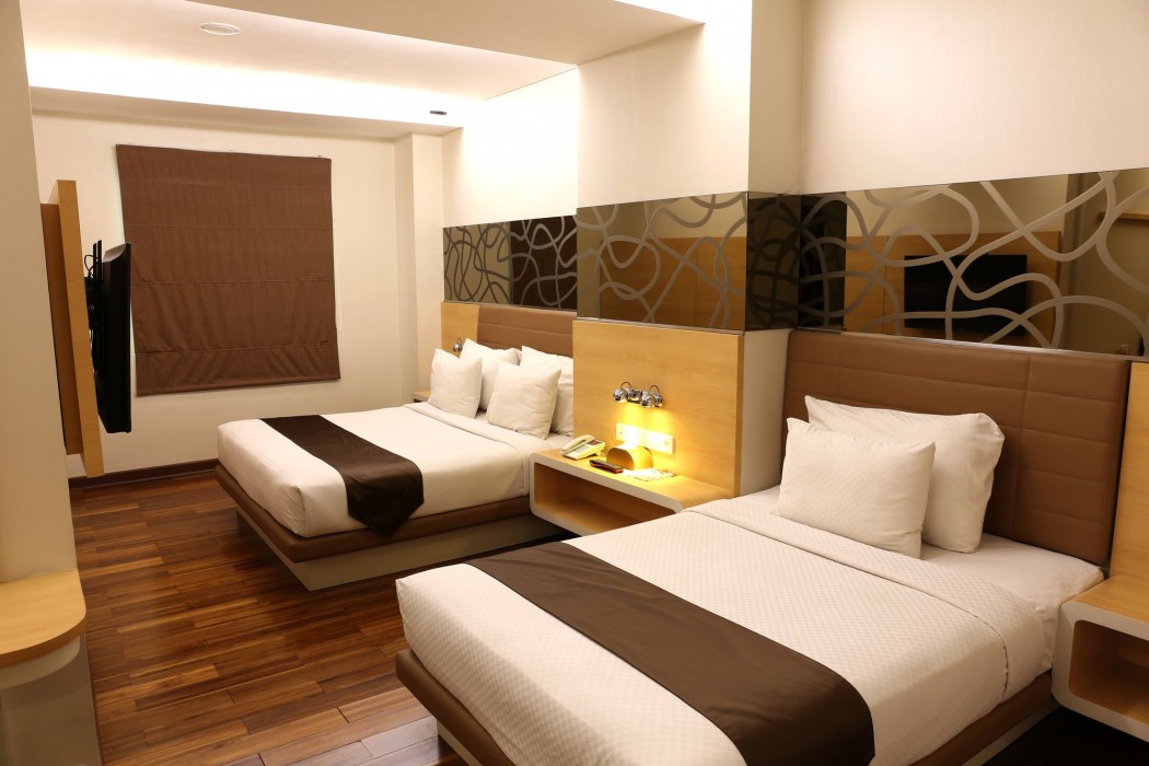Sub City Hotel 45/68