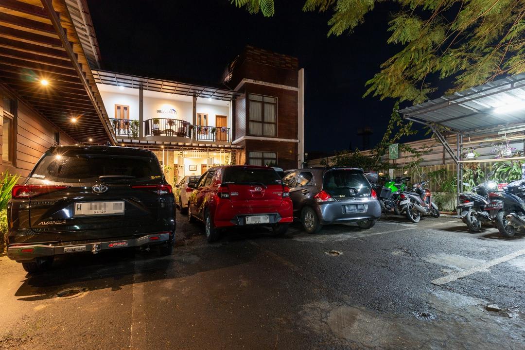 Jayagiri Guesthouse By Belgareti 12/63