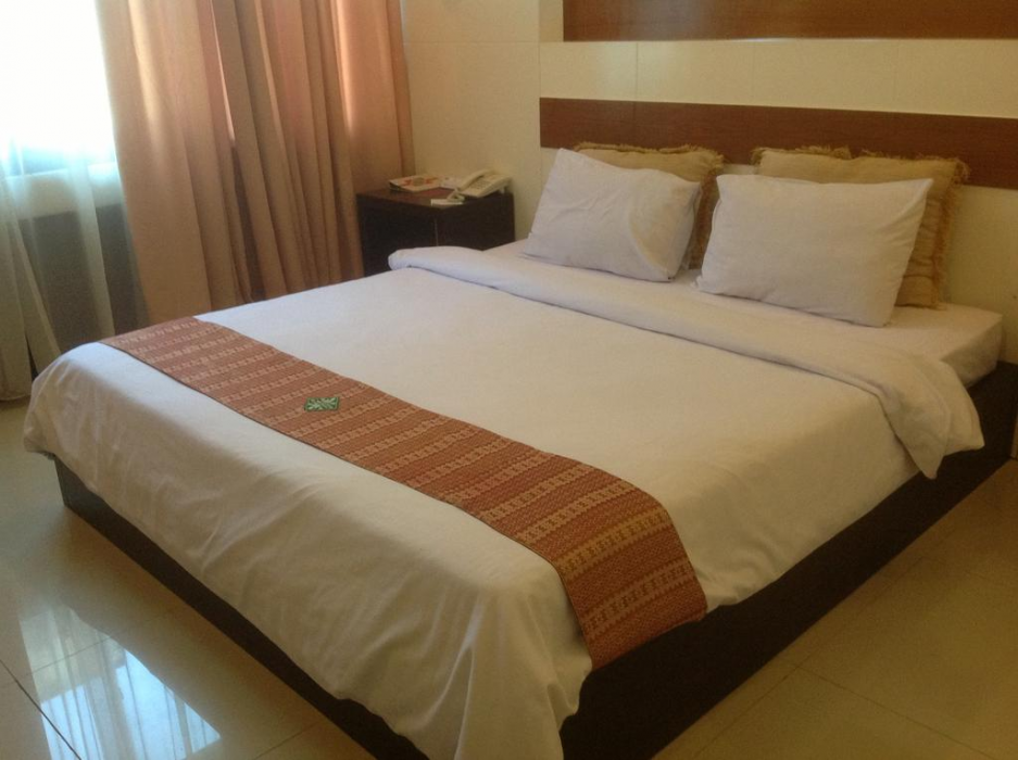 Swarna Dwipa Hotel 16/54