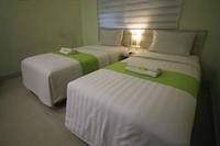 Sky Hotel Jogja 13/18