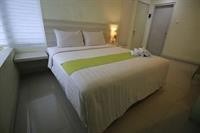Sky Hotel Jogja 11/18