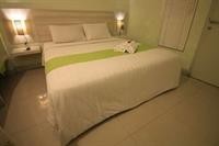 Sky Hotel Jogja 12/18