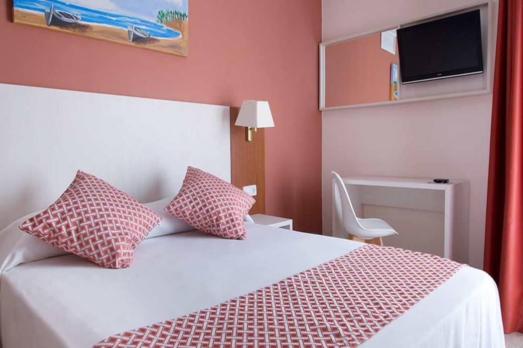GHT Balmes Hotel, Aparthotel & Splash 22/78