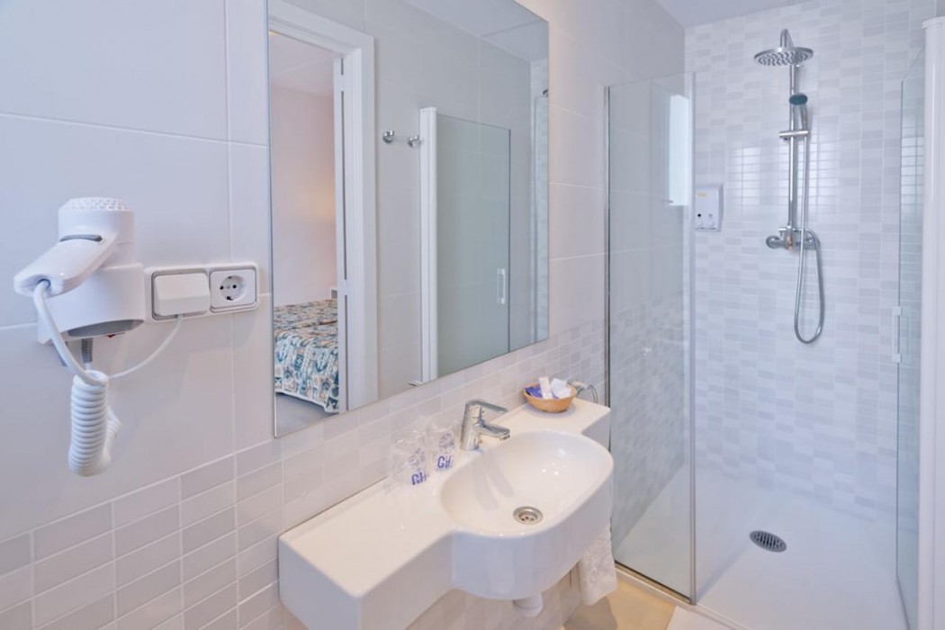 GHT Balmes Hotel, Aparthotel & Splash 28/78