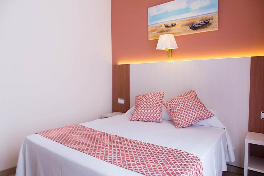 GHT Balmes Hotel, Aparthotel & Splash 32/78
